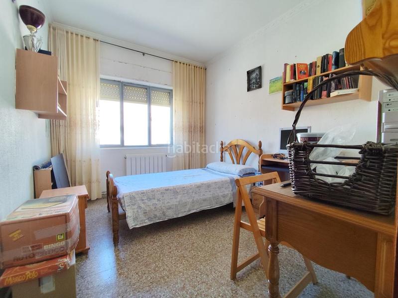 Foto afbaf647-be92-4e1b-90fd-7980a3d66291. Casa  zona tranquila con terraza y patio en Ibi