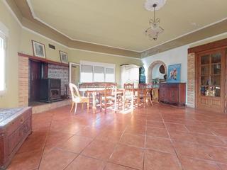 Mas en Castalla. Oportunidad chalet en castalla en muy buena zona