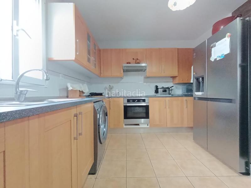 Foto e0b21c42-f8ec-480b-85f1-88cddff67dbc. Mas avec piscine dans Castalla
