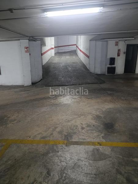 Foto 1d7a290d-790a-4ac4-8e6b-f7457df4bbaf. Parking voiture dans Ibi