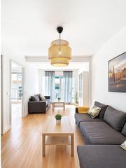 Appartamento in Onil. Piso reformado en onil listo para entrar a vivir