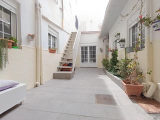 Appartamento in Ibi. Piso planta baja con patio y terraza en ibi