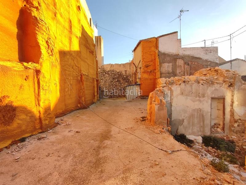 Foto ae2019cc-54f2-48a1-bc33-954c6b3cb7df. Terrain résidentiel dans Ibi