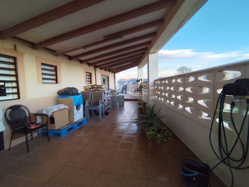 Foto c5739f38-2e52-462a-9a52-400fbee2c99f. Masia amb piscina a Castalla