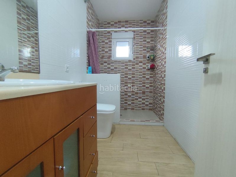 Foto ffb3f3ca-81fe-449f-9ce3-3726fcb79576. Masia amb piscina a Castalla