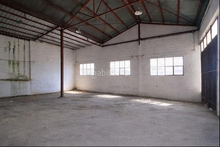 Foto 8d043333-c73a-4c5b-8f28-07693cd7664e. Nau industrial a Castalla