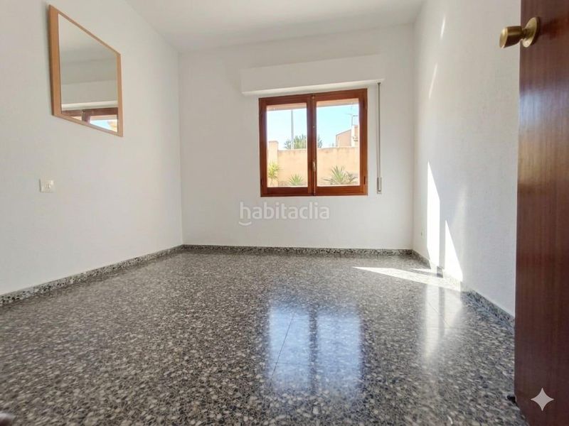 Foto 978cd958-4158-44b0-bac2-819f2aa32105. Casa amb aparcament a Castalla