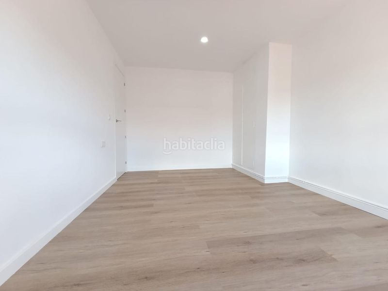 Foto 6045ceb4-d357-43fb-af25-11b6175718fe. Flat with heating in Ibi