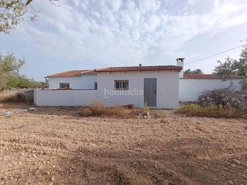 Foto 01ff15fe-6784-43fa-919b-4d5bcd69ae91. Maison avec parking piscine dans Onil