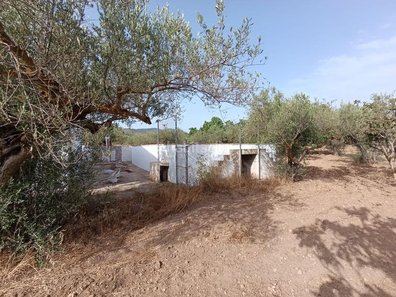 Foto 56398465-5429-4bfe-88d4-1227cdf00ada. Maison avec parking piscine dans Onil