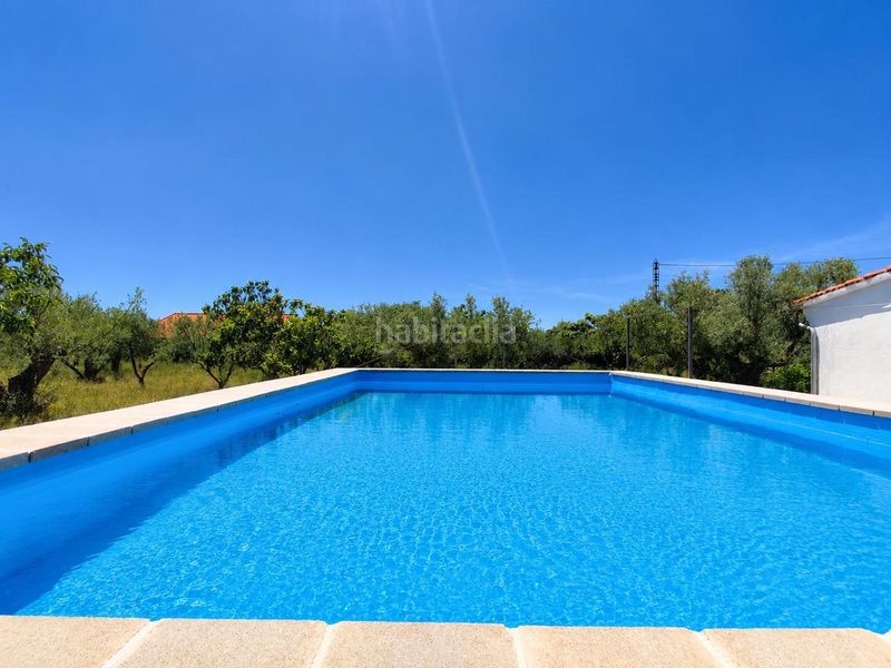 Foto 0fd7c279-b06a-4e7f-8abd-0f0fbfd0a8e0. Casa amb aparcament piscina a Onil