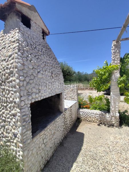 Foto 16e2e13d-f9e7-4117-a749-24cc09193372. Casa amb aparcament piscina a Onil