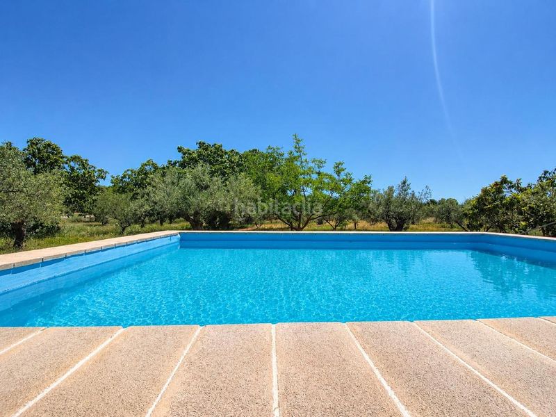 Foto df9066bd-df24-440a-ba6e-12df1c9726cc. Casa amb aparcament piscina a Onil