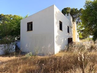 Masia a Biar. Oportunidad casa rústica con piscina y parcela en biar