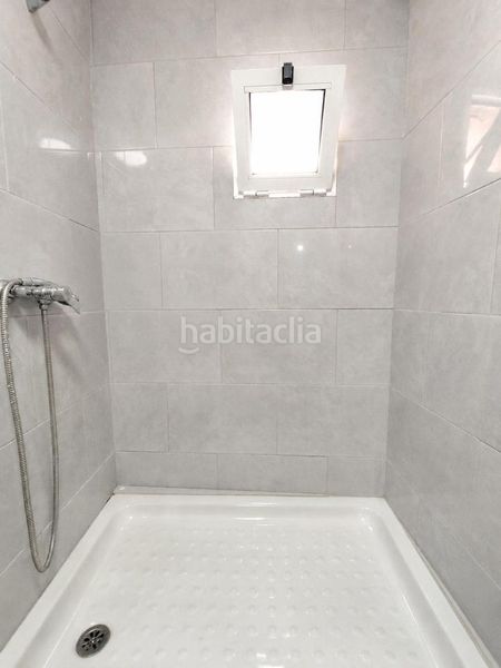 Foto ba9f126e-ce5d-45c1-be9f-fc75762828c3. Casa in Ibi