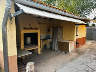 Masia a Biar. Casa de campo con piscina y 6.000 m de terreno