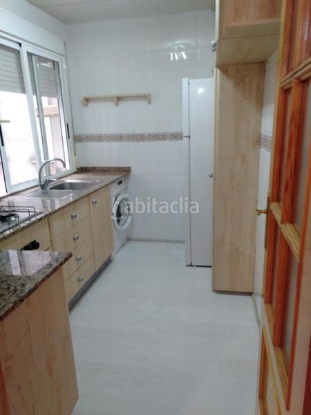 Foto b77336f1-78fc-451f-a3ac-f3c6bff98d19. Piso coqueto piso duplex zona peatonal en Ibi
