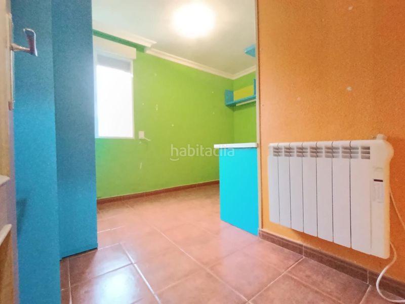 Foto c68f2dd3-d485-42a5-a96c-98008d2baa6b. Masia amb piscina a Onil