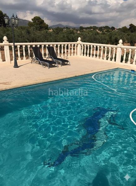 Foto fdffed62-1bb8-4344-aa41-0077e0cc8c5b. Masia amb piscina a Onil