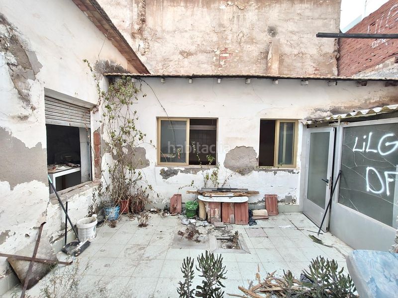 Foto c966133e-45a7-4178-97a4-ed9bfc7c99e3. House in Plaza de Toros-Avenida Chapí-Trinquete Elda