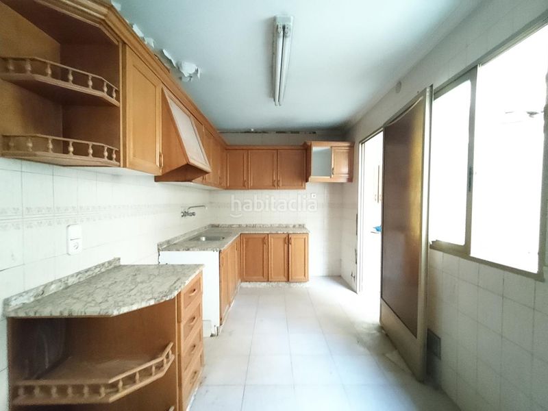 Foto e445e1de-52c8-4b37-a316-3c9edbc9ce32. House in Plaza de Toros-Avenida Chapí-Trinquete Elda