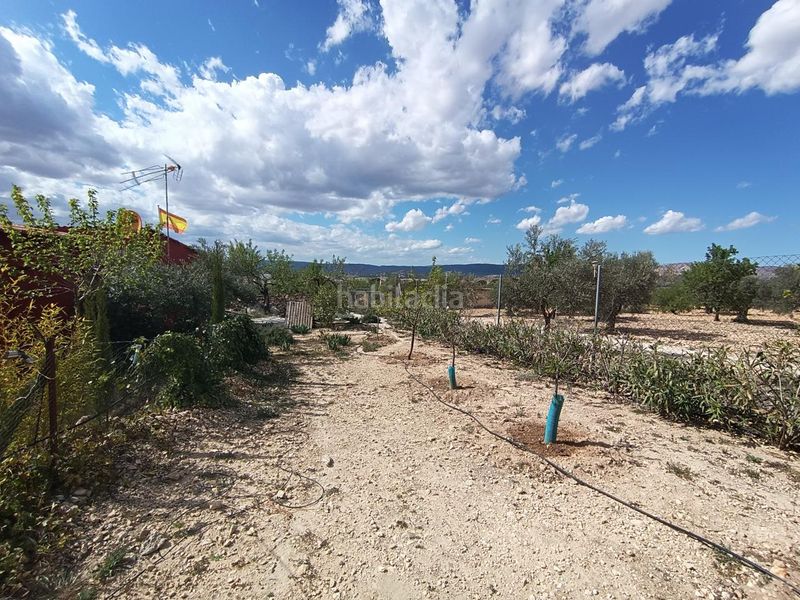 Foto d7ced273-c6f1-4d59-ae13-91b009636d59. Casa amb aparcament a Biar