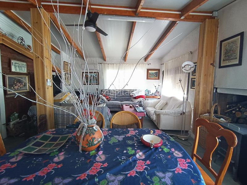 Foto e4d7fdfd-1cde-4a53-8764-91547f092c38. Casa amb aparcament a Biar