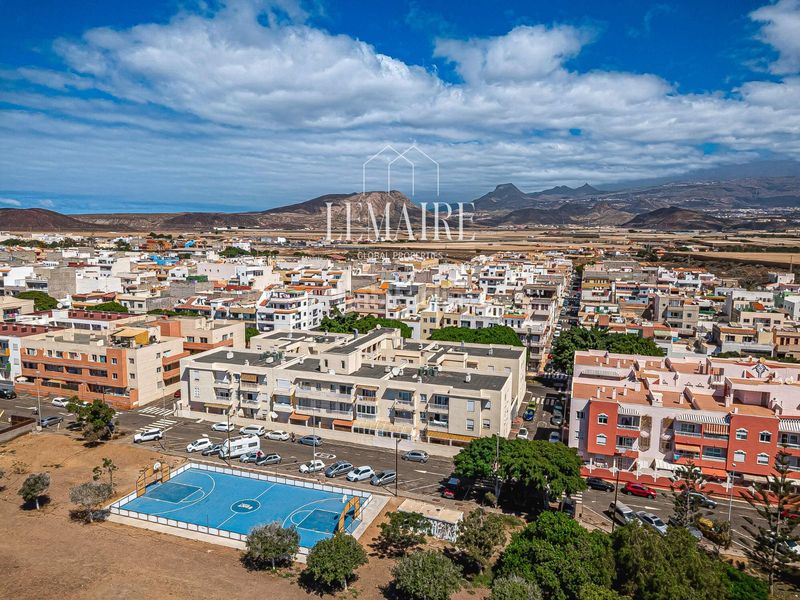 Foto 1e34fc3f-e092-4e60-b900-de9abf824501. Apartament amb aparcament a El Fraile Arona