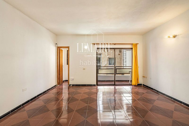 Foto b54f0668-b324-4005-903c-2f99e5aac203. Apartament amb aparcament a El Fraile Arona