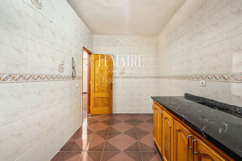 Foto b84eda2f-a850-4fe2-a317-de7f61a1a15e. Apartament amb aparcament a El Fraile Arona