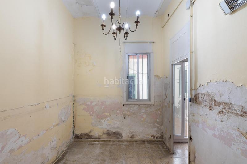 Foto 40a259ee-7ea1-4484-9de5-e818d89be605. Planta baixa a Sant Ramon - Maternitat Barcelona