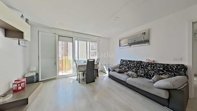Foto 50d36127-6c06-4a8b-b554-c2386775a059. Appartamento con riscaldamento in Can Rull Sabadell