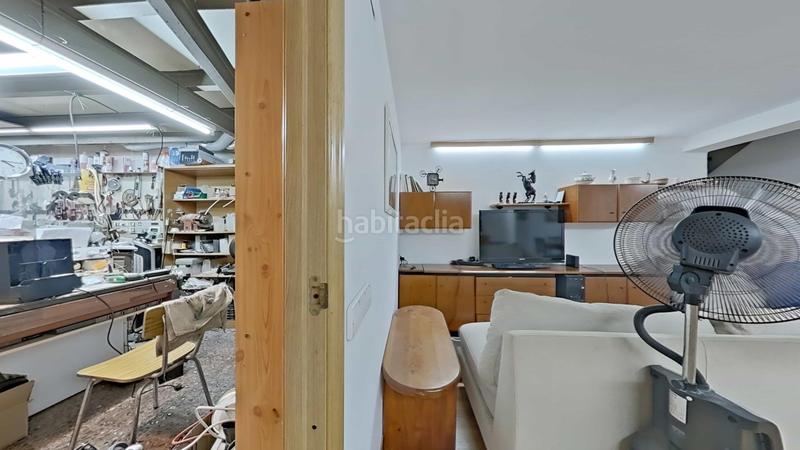 Foto d18adebf-a1a7-41a0-8188-9d1cc49395f6. Locale commerciale in La Plana Esplugues de Llobregat
