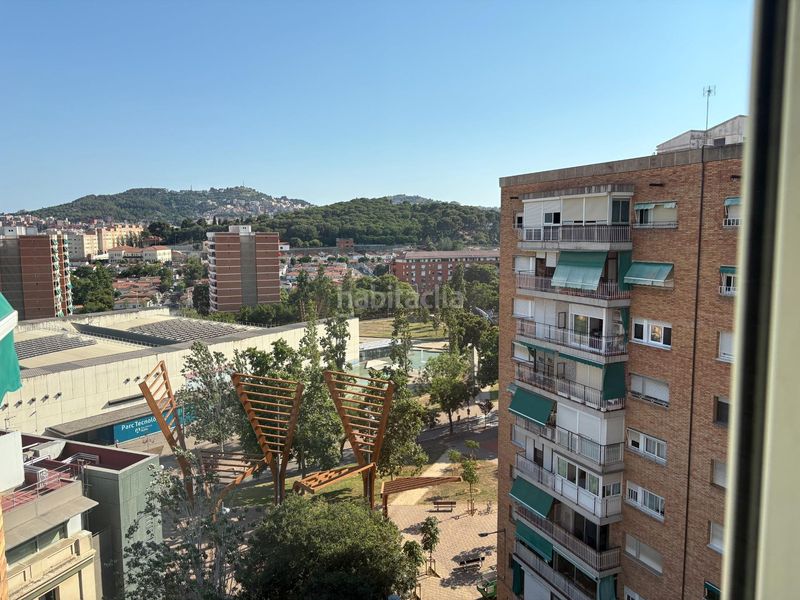 Foto 1f077ee6-d33d-43d2-be2a-70b255f88c68. Àtic a La Guineueta Barcelona