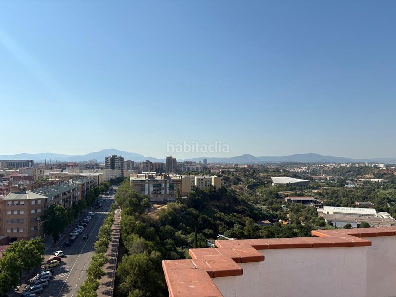 Foto 1ab7b3e9-c86b-45e9-b09b-7a6731274610. Àtic a santa maria de 79 a Creu de Barberà Sabadell
