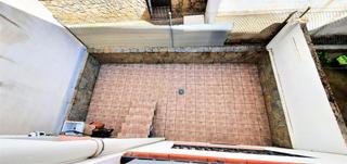 Casa adossada a Madrigal de la Vera. Casa con garaje y patio en madrigal de la vera