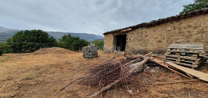 Foto b48167c4-3085-4c1a-90e4-786ecf2dfda3. Rural plot in Jarandilla de la Vera