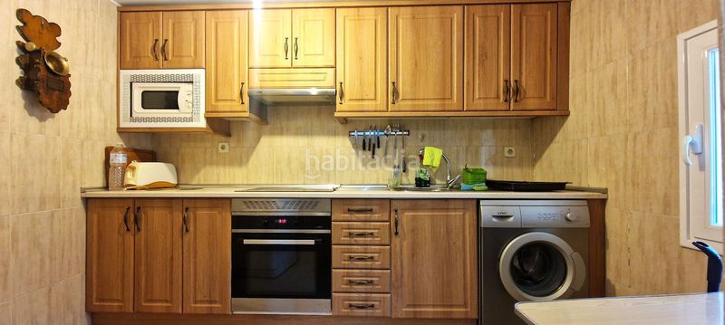 Foto 1a1d792d-c924-4451-96ce-063f86597407. Semi detached house in Jarandilla de la Vera