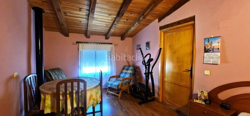 Foto 2491e7f7-a805-494d-a8a7-e6a03338c853. Semi detached house in Jarandilla de la Vera