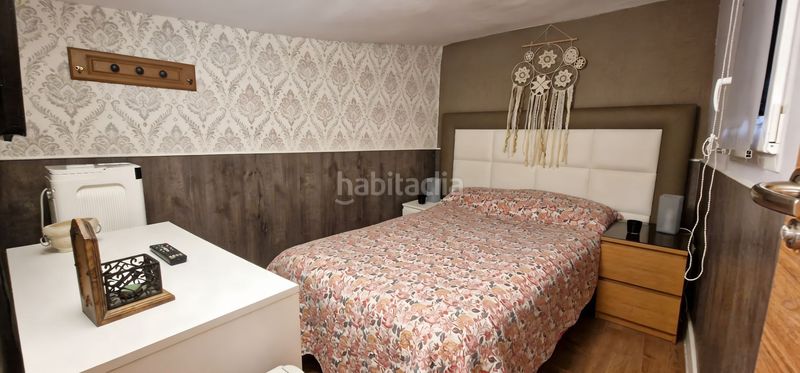 Foto f6efe521-683c-4ab3-b1fd-d201aa426001. Casa a Madrigal de la Vera