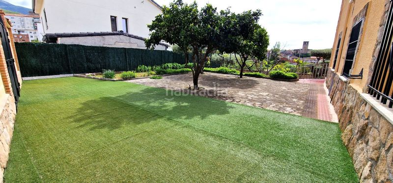 Foto dfe425e1-f6cf-4a17-ae03-9ea47b16d385. Casa a Jarandilla de la Vera