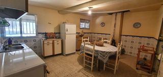 Casa adossada a Jarandilla de la Vera. A pocos metros de la ermita virgen de sopetrán