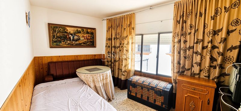 Foto bd6f26bc-3ccd-4297-a296-2c570969fe71. Casa amb calefacció a Losar de la Vera