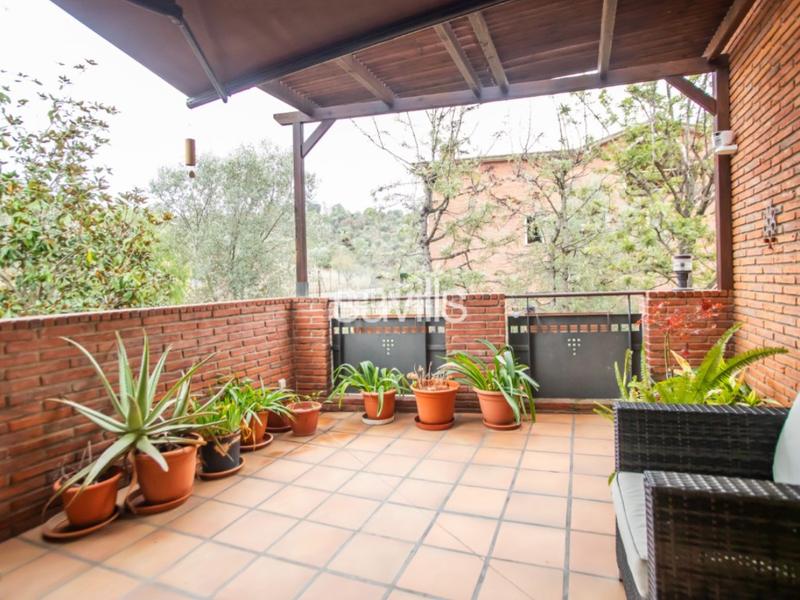 Foto 00c484d7-79f3-4a63-bb5a-4439984eabbf. Haus mit parking in La Miranda-Can Candeler Sant Just Desvern