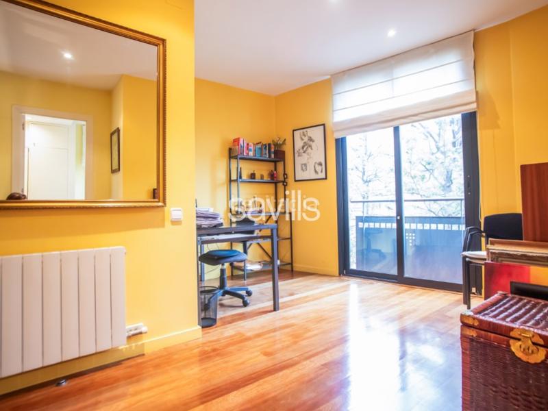 Foto 04cc19d9-6f60-4e4a-b89b-adcb7ed93645. Haus mit parking in La Miranda-Can Candeler Sant Just Desvern