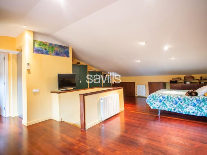 Foto 0cc969aa-df56-4366-9b98-a607cd1ea8a8. Haus mit parking in La Miranda-Can Candeler Sant Just Desvern