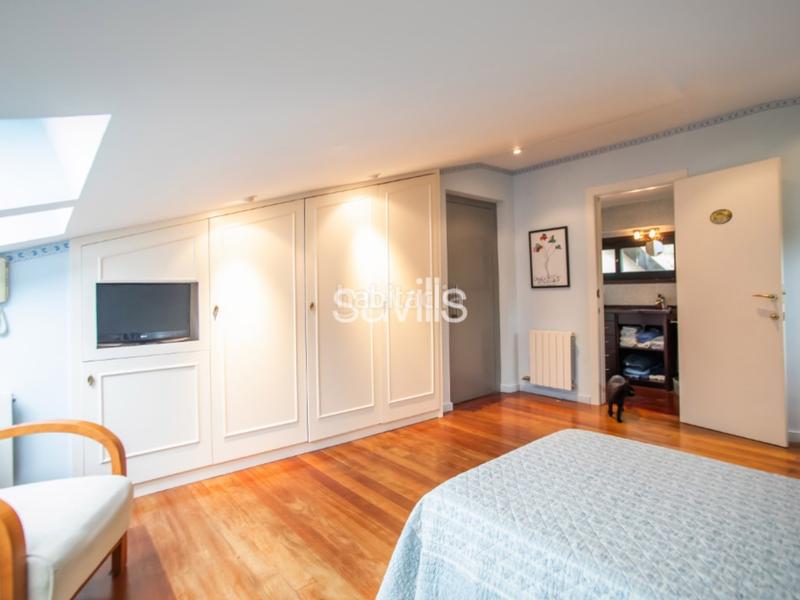 Foto 149e1988-596b-4c41-b627-b6bb05a30096. Haus mit parking in La Miranda-Can Candeler Sant Just Desvern