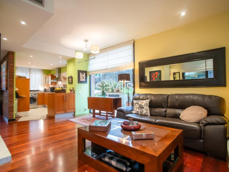 Foto 2a20e079-aa46-452f-aa54-3c1e82a492a5. Haus mit parking in La Miranda-Can Candeler Sant Just Desvern