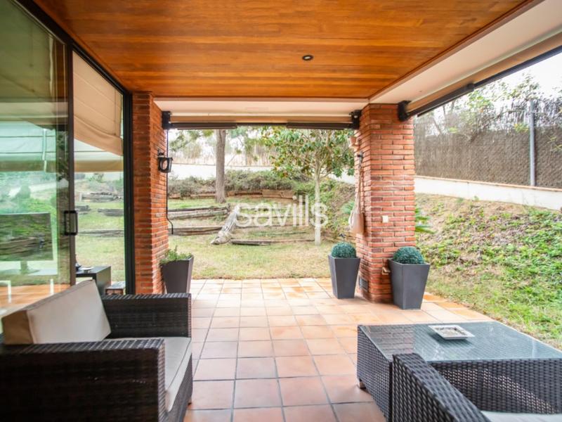 Foto 6a2f7132-6f53-47b9-bffa-862fb3ad51a4. Haus mit parking in La Miranda-Can Candeler Sant Just Desvern