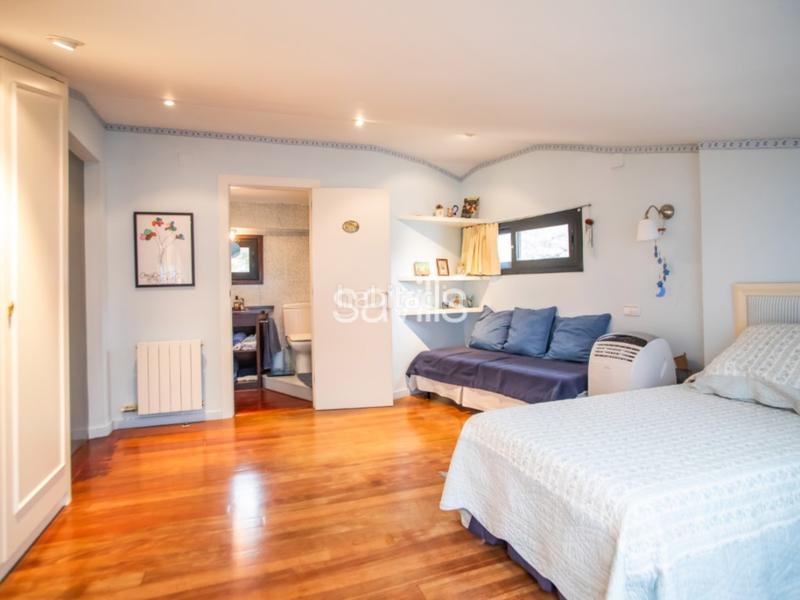 Foto 797439ae-56b3-4d6a-8aea-ee4c9531552e. Haus mit parking in La Miranda-Can Candeler Sant Just Desvern